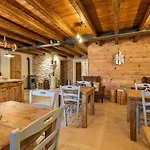 Frühstückspension Malga Laben 3*